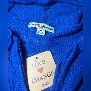 Love Change Italy Ladies Royal Blue Sweater NWT Size 1X